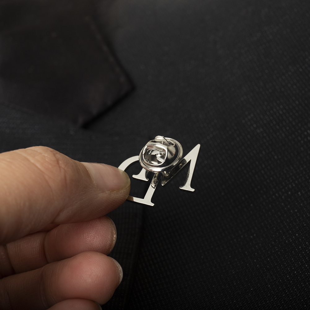 Tangula Custom Initials Brooch – Men'S Grooming For Wedding recenzja i cena
